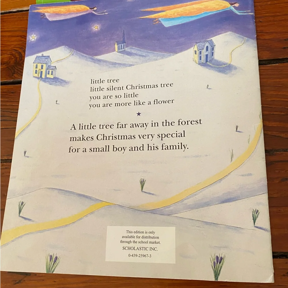 5 Retro Christmas Paperback Books